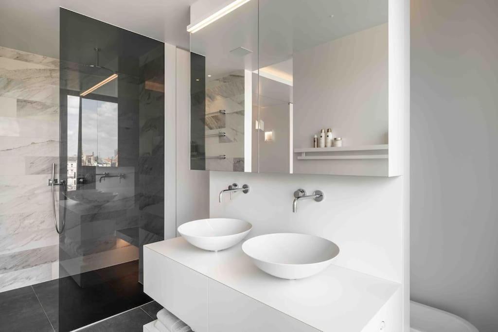 Exclusive Penthouse/workspace With Stunning Views Gent