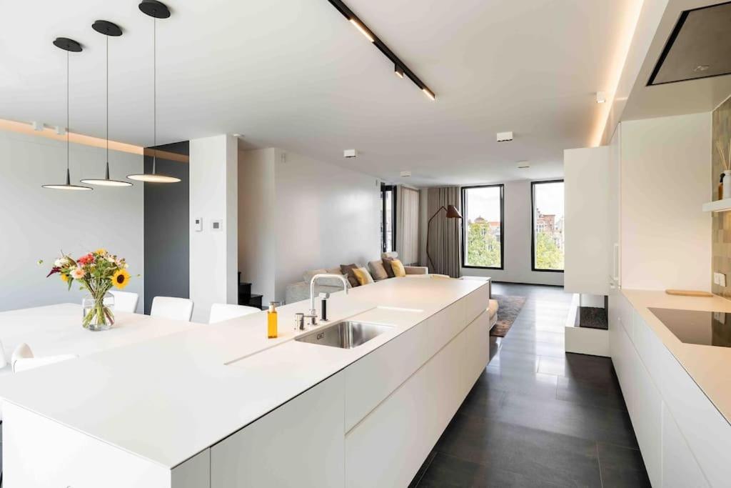Exclusive Penthouse/workspace With Stunning Views * Gent
